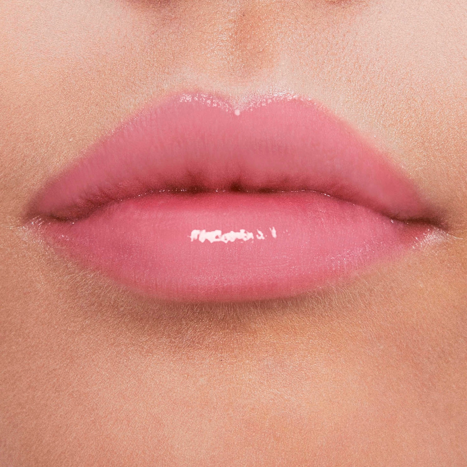 LOVESHINE BALM (BÁLSAMO PARA LABIOS CON EFECTO BRILLOSO)